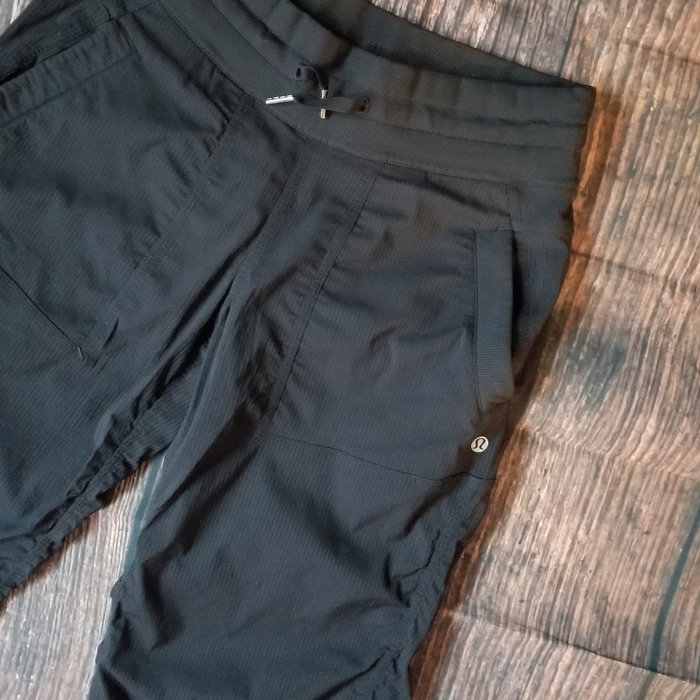Lululemon Athletica Dance Studio Black Pants - Picture 11 of 11